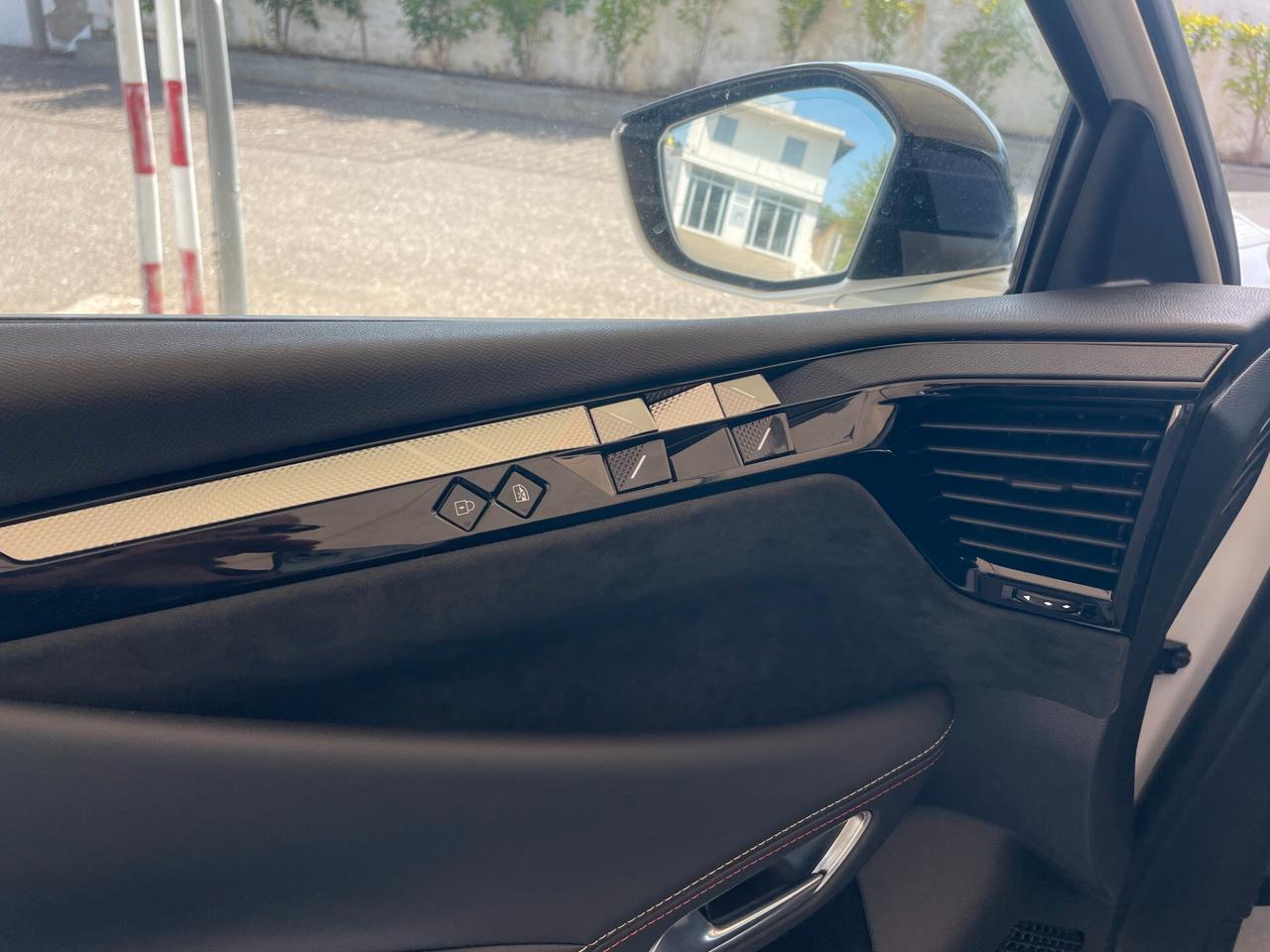 Ds DS4 4 BlueHDi 130 aut. Performance Line "Km 3.000"