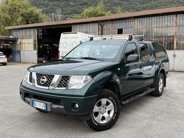 Nissan Navara 2.5 dCi 4 porte Double Cab SE