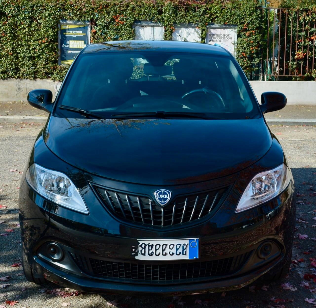 Lancia Ypsilon 1.0 FireFly 5 porte S&S Hybrid Gold