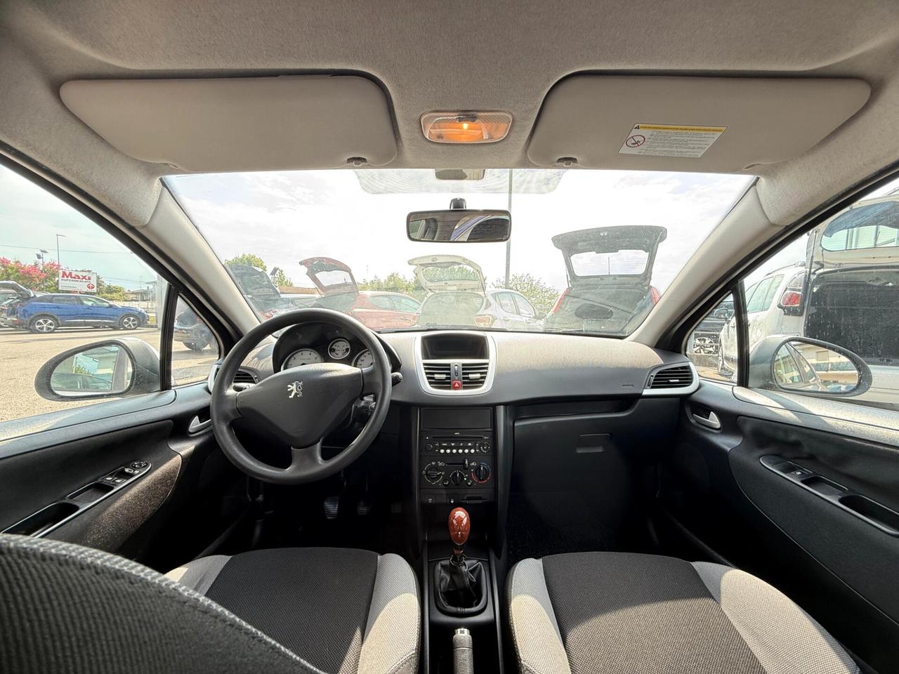 Peugeot 207 1.4 GPL Neopatentati