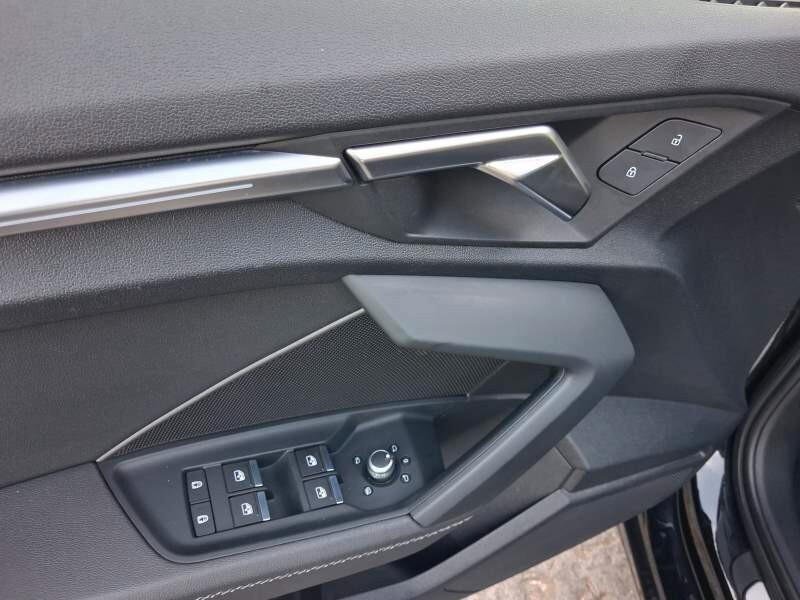 Audi A3 SPB 30 TDI S line edition