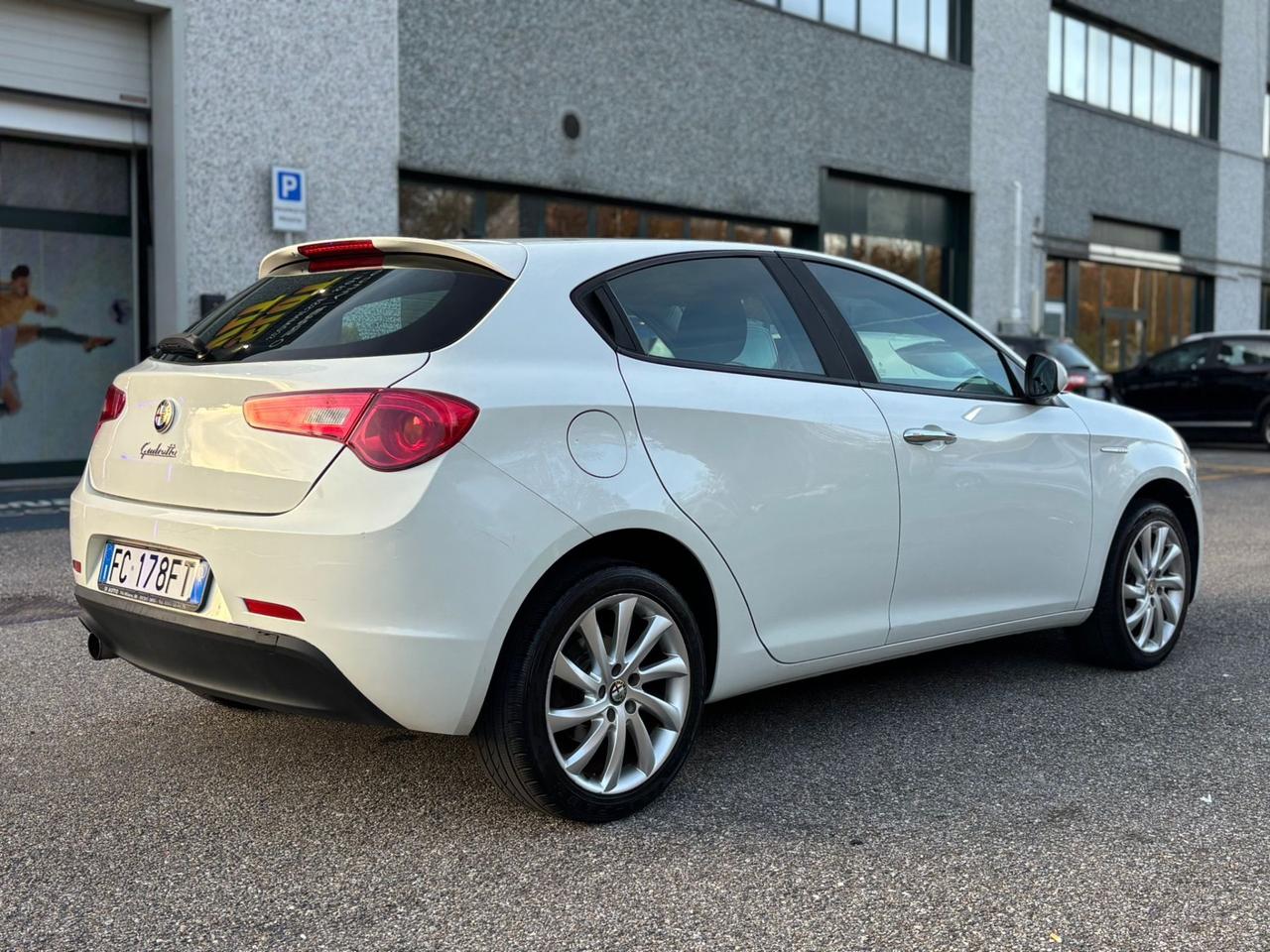 Alfa Romeo Giulietta 1.4 Turbo 120 CV GPL Distinctive