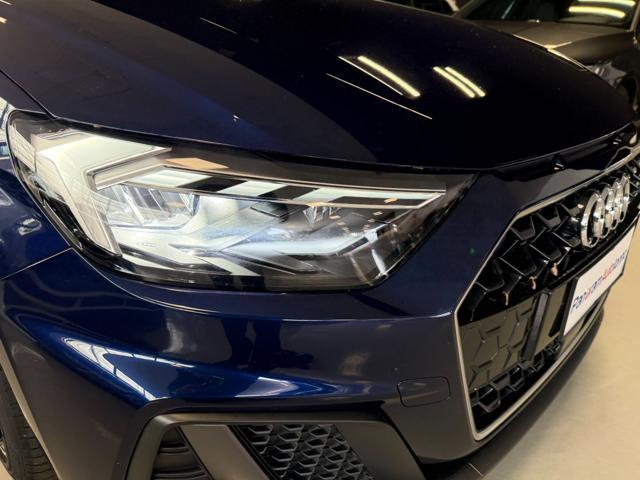 AUDI A1 SPB 30TFSI S line "Telec/C.Play/LED