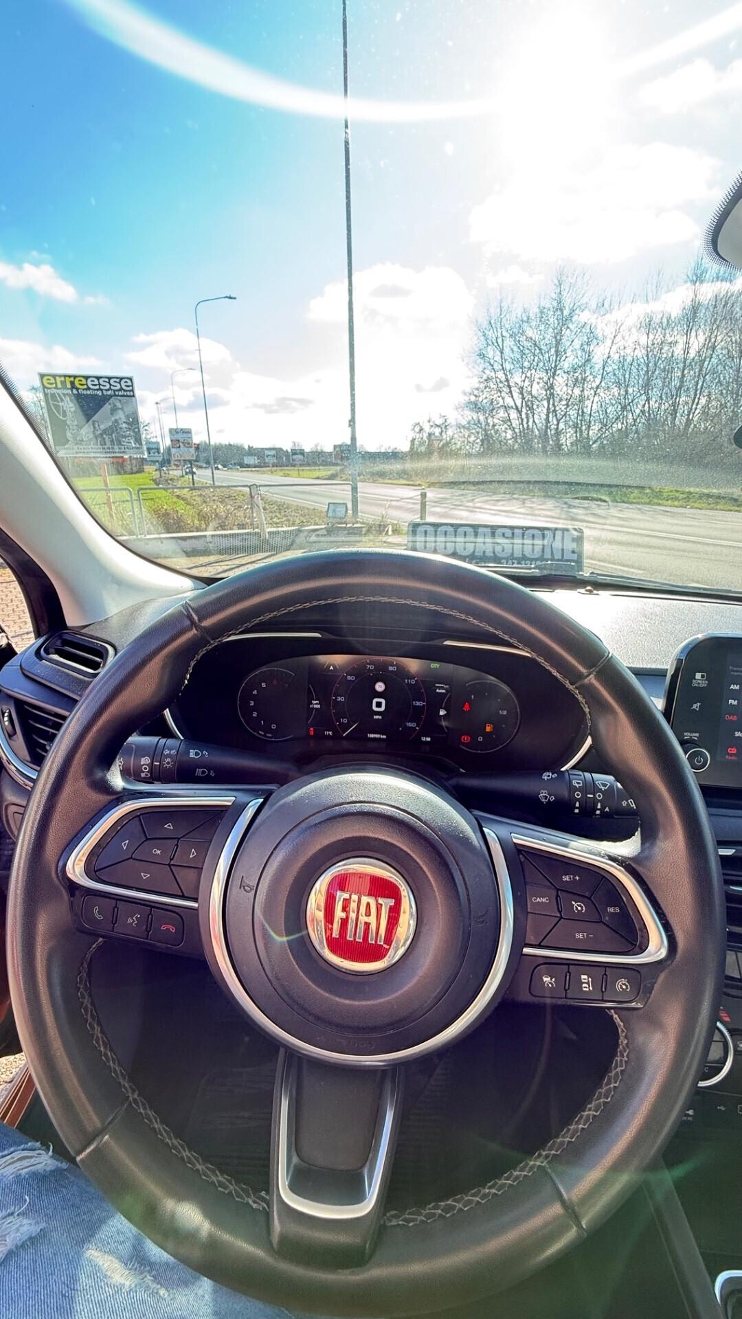 FIAT TIPO CROSS BENZINA EURO 6