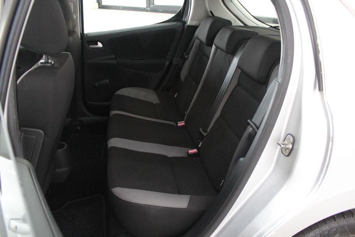 PEUGEOT - 207 - HDi 70CV 5p. X Line