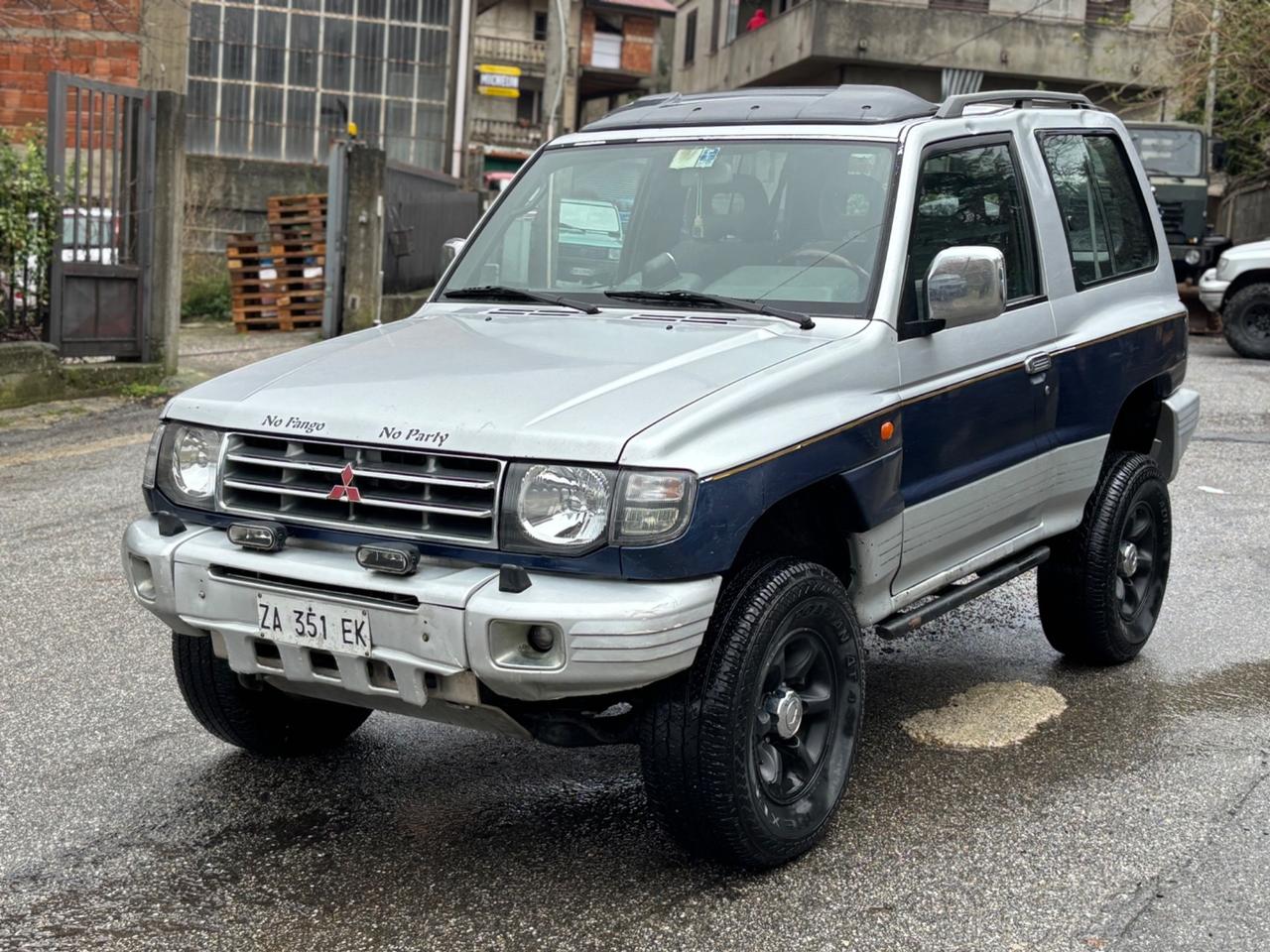 Mitsubishi Pajero 2500 turbo interccoler gls target
