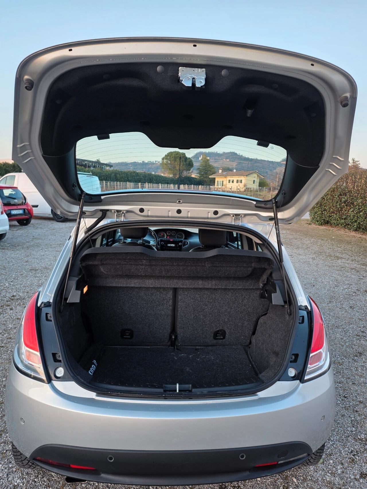 Lancia Ypsilon CV 5 porte S&S Platinum FINANZIABILE