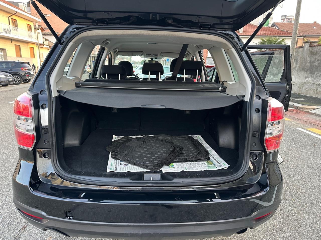 Subaru Forester 2.0D Dynamic