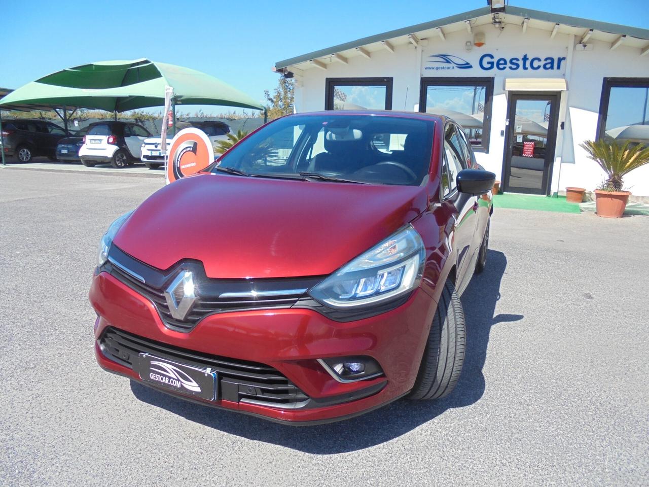 Renault Clio TCe 12V 75 CV 5 porte Moschino Life