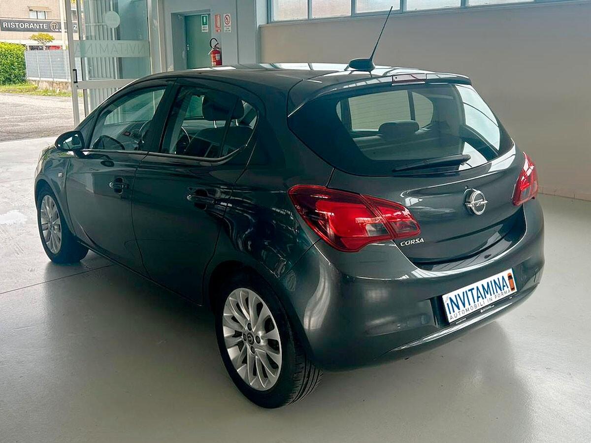 Opel Corsa 1.2 5 porte Cosmo GPL
