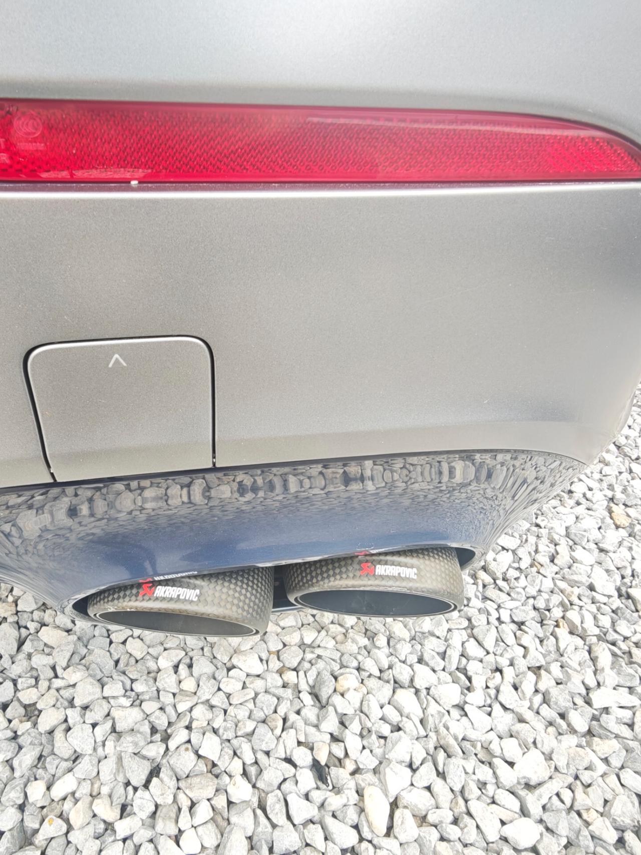 Mercedes-benz AMG 35 akrapovic race edition