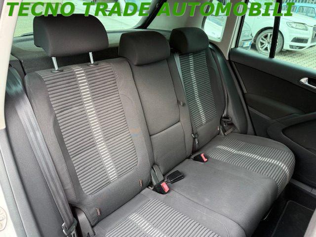 VOLKSWAGEN Tiguan 2.0 TDI DPF 4MOTION Sport & Style