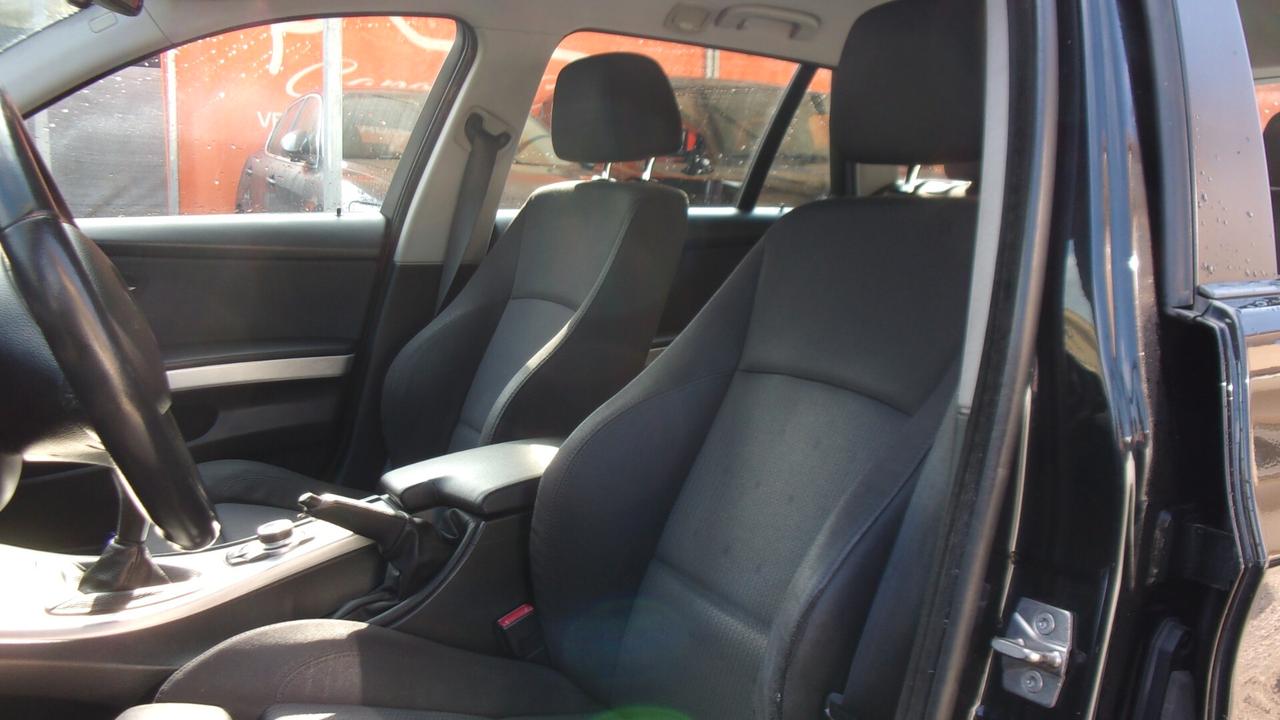 Bmw 320 320d cat xDrive Touring Attiva