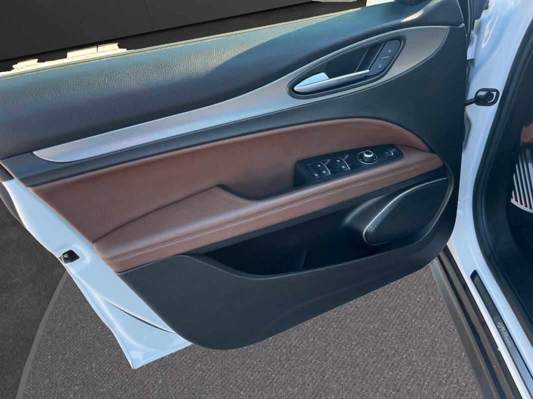 Alfa Romeo Stelvio 2.2 t Sprint Q4 190cv auto - Tetto Apribile