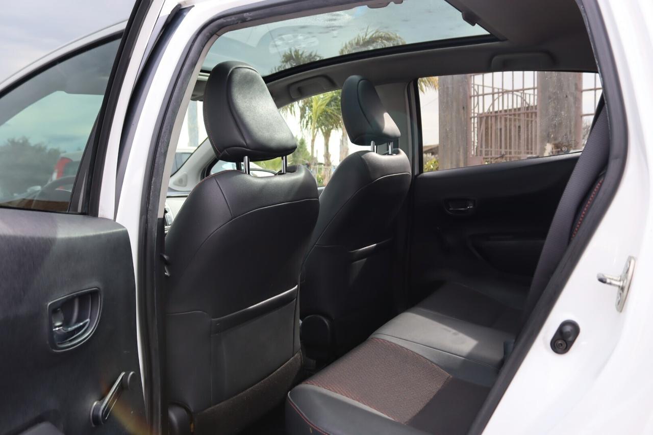 Toyota Yaris 1.4 D-4D 5 porte PANORAMA C.AUTOMATICO