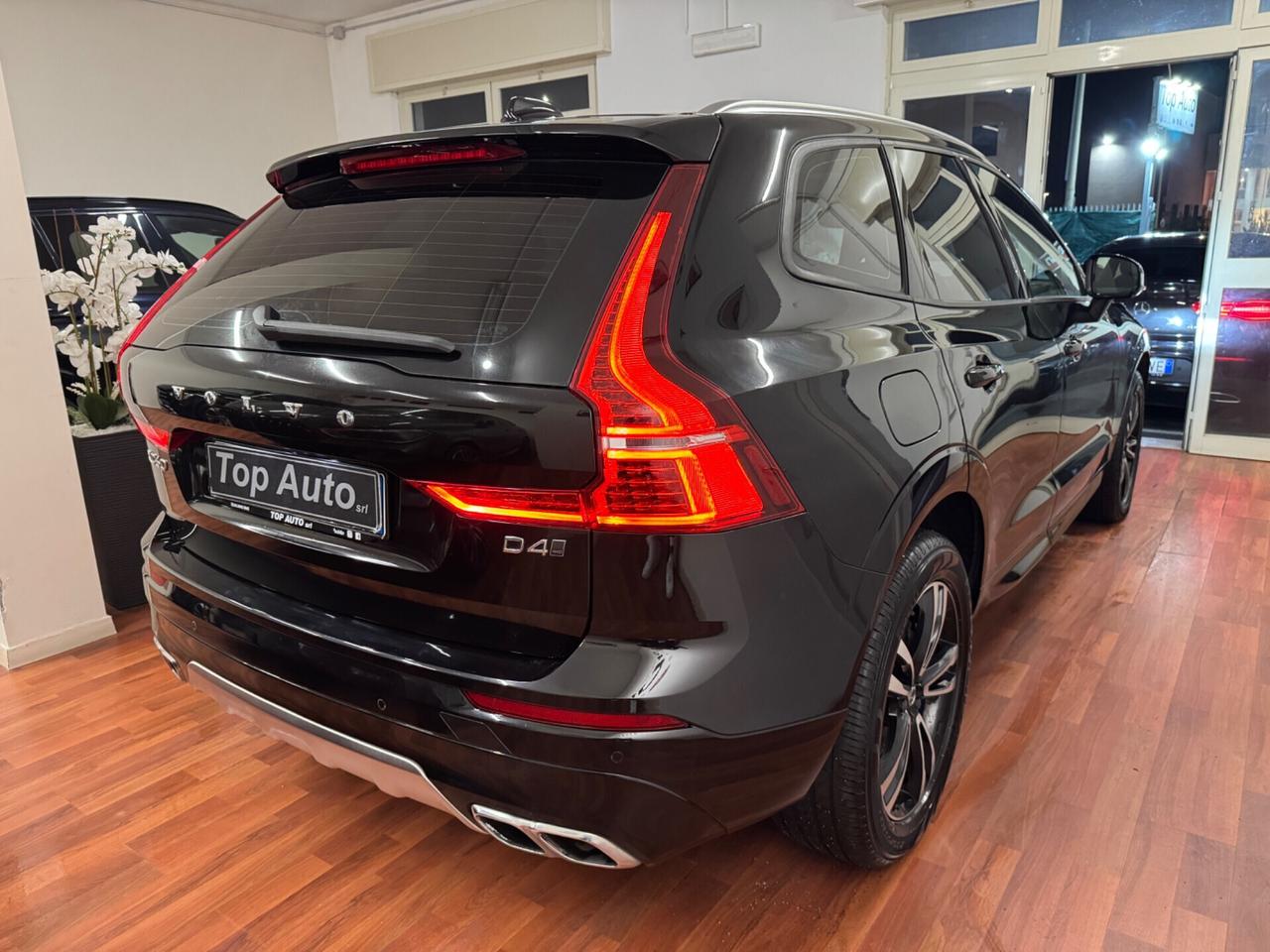 Volvo XC 60 XC60 D4 GEARTRONIC MOMENTUM / TETTO