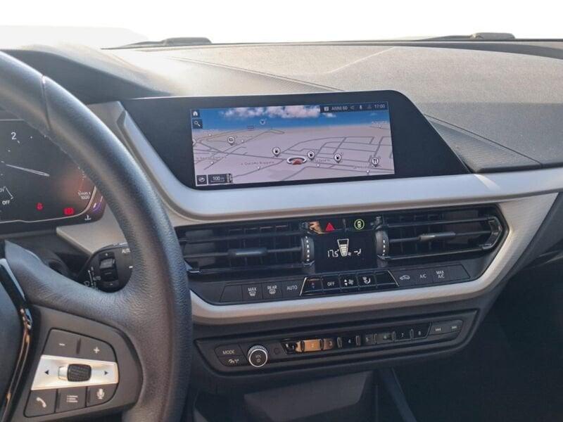 BMW Serie 1 116d 116 CV Automatica 5 Porte Business Advantage