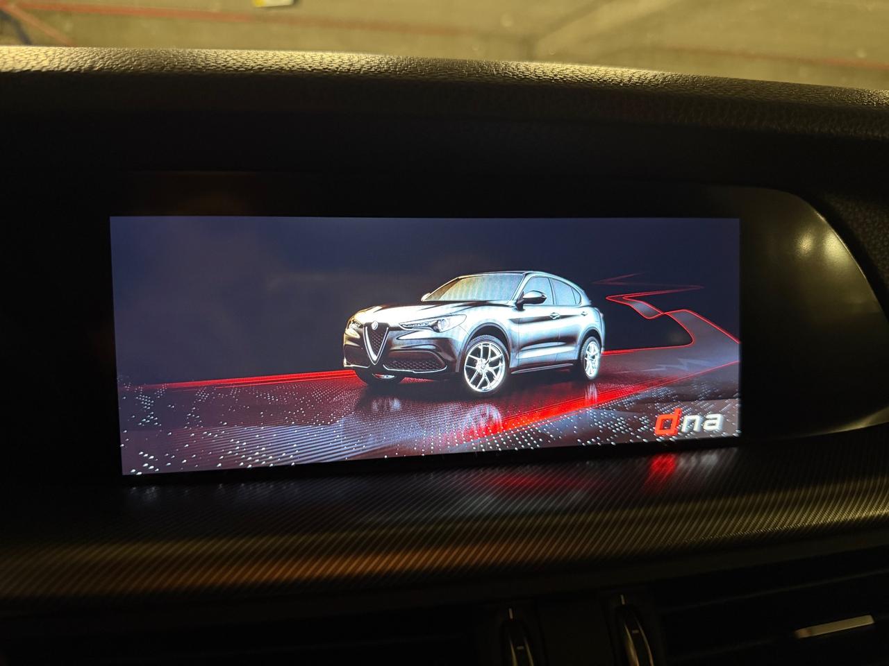 Alfa Romeo Stelvio VELOCE 210 CV AT8 Q4