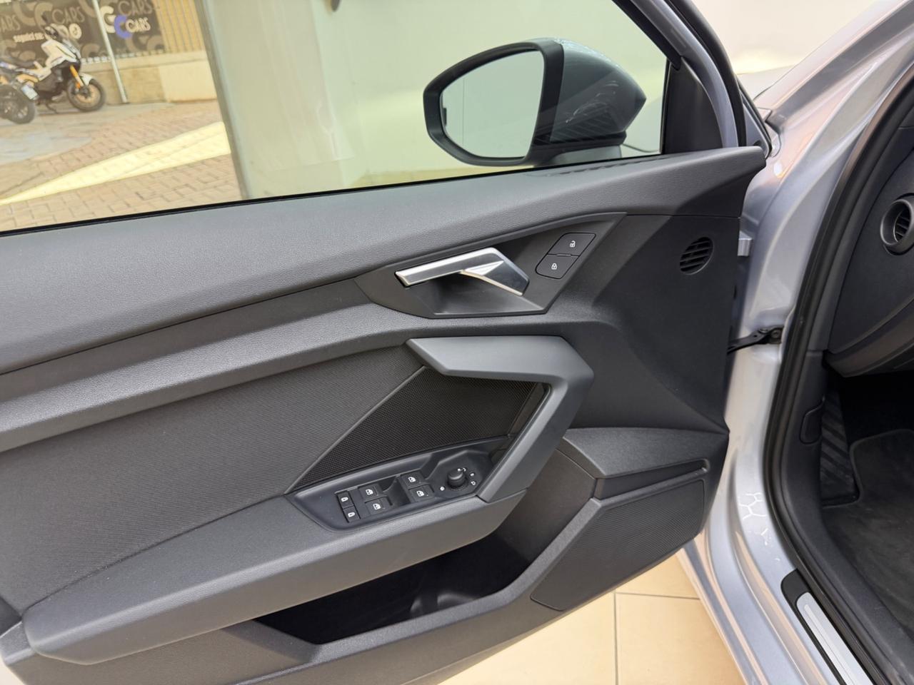 Audi A3 SPB 30 TDI SOLI 26000KM STRONIC