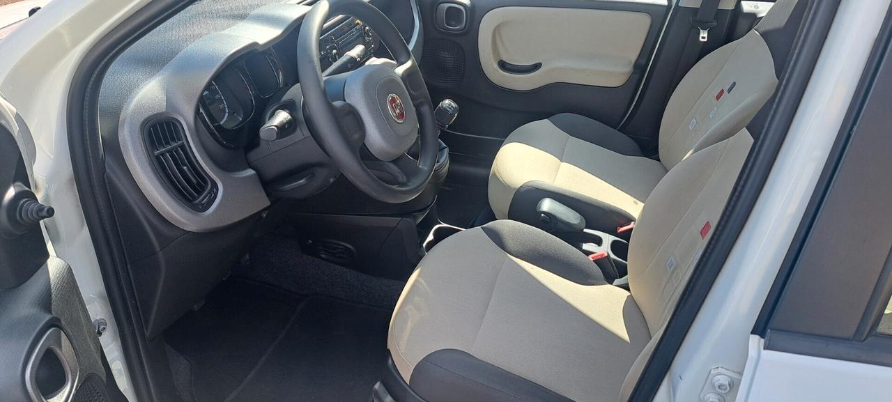 Fiat Panda 0.9 TwinAir Turbo Natural Power Lounge