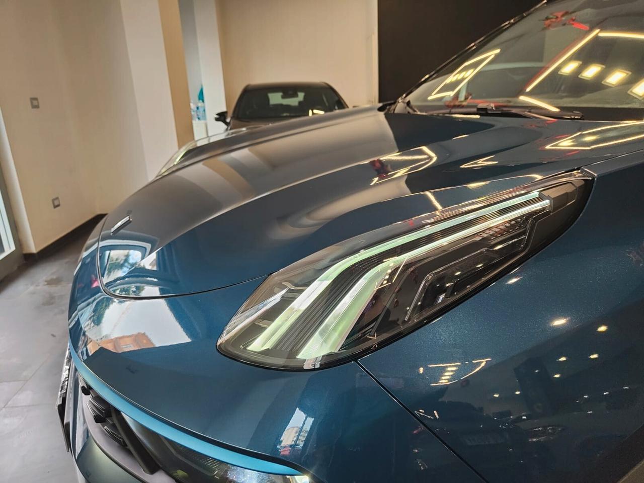 Lynk&co 01 PHEV Tetto Apribile