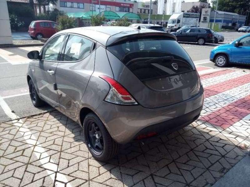 Lancia Ypsilon 1.0 FireFly Hybrid Oro