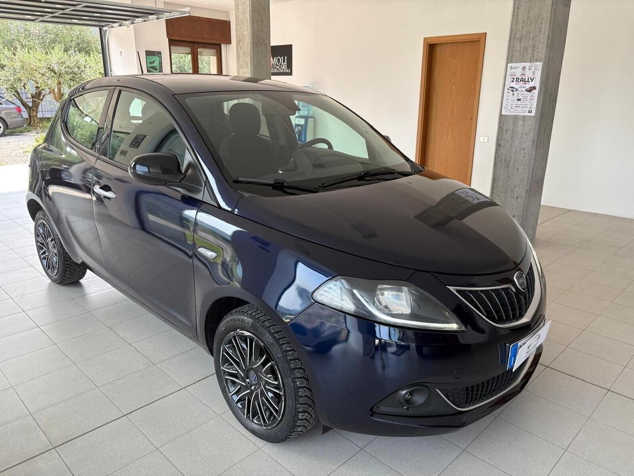 Lancia Ypsilon LANCIA YPSILON 1.0 HYBRID GOLD S