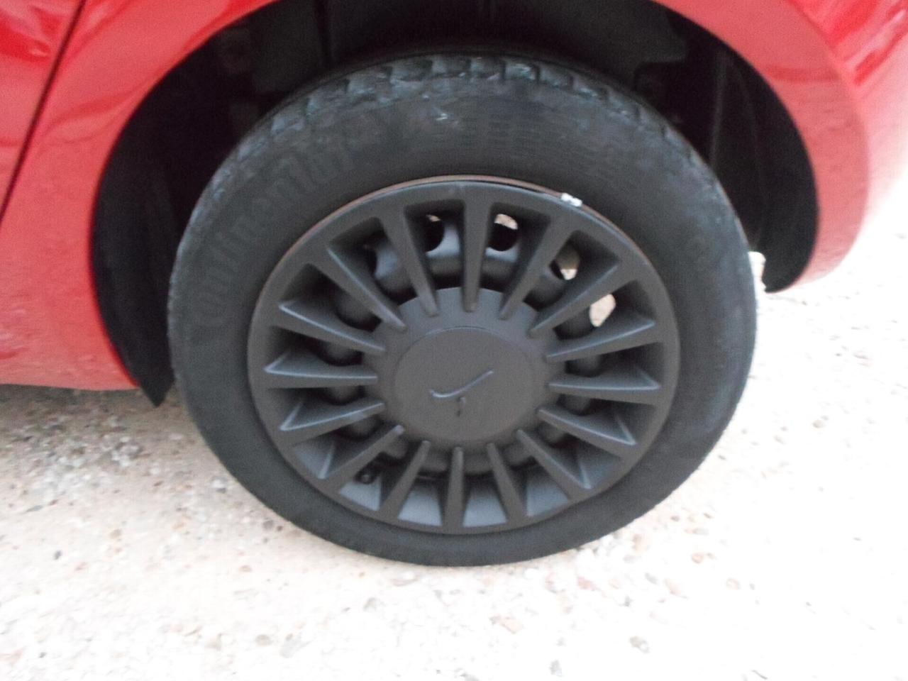 Lancia Ypsilon 1.2 69 CV 5 porte GPL Ecochic Monogram