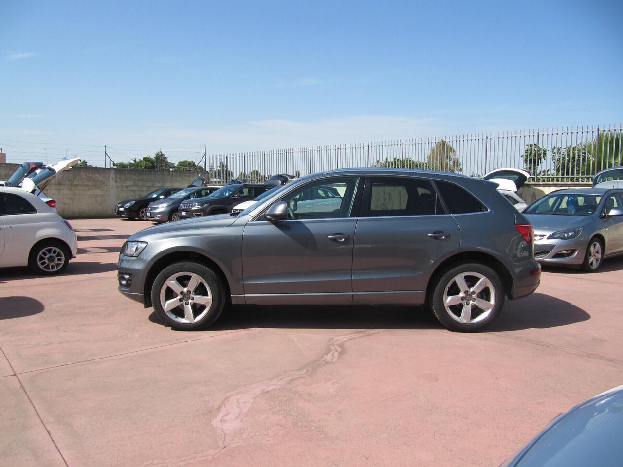 Audi Q5 2.0 TDI 170 CV quattro S tronic - AUTOMATICO