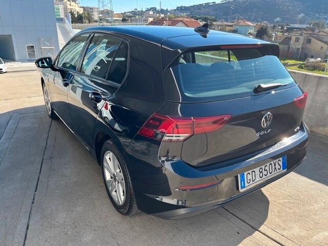 Volkswagen Golf 1.0 eTSI EVO DSG Life