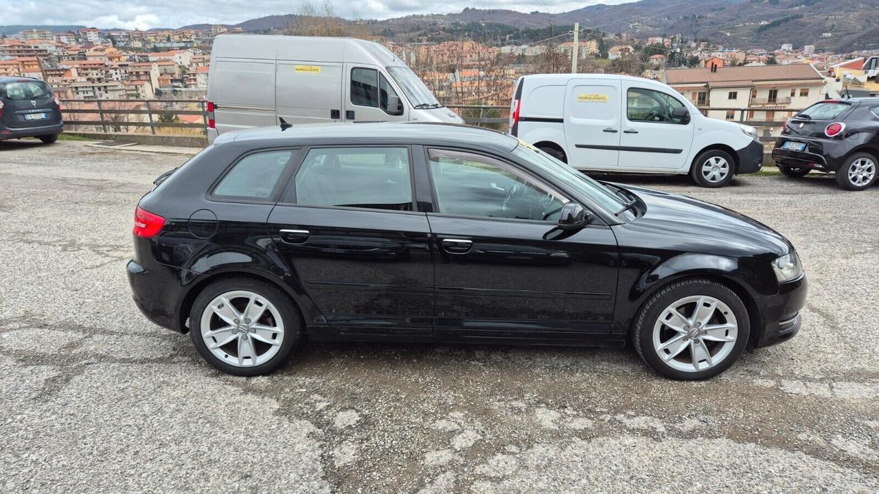 Audi A3 SPB 2.0 TDI AMBITION -2012 -MOLTO BELLA