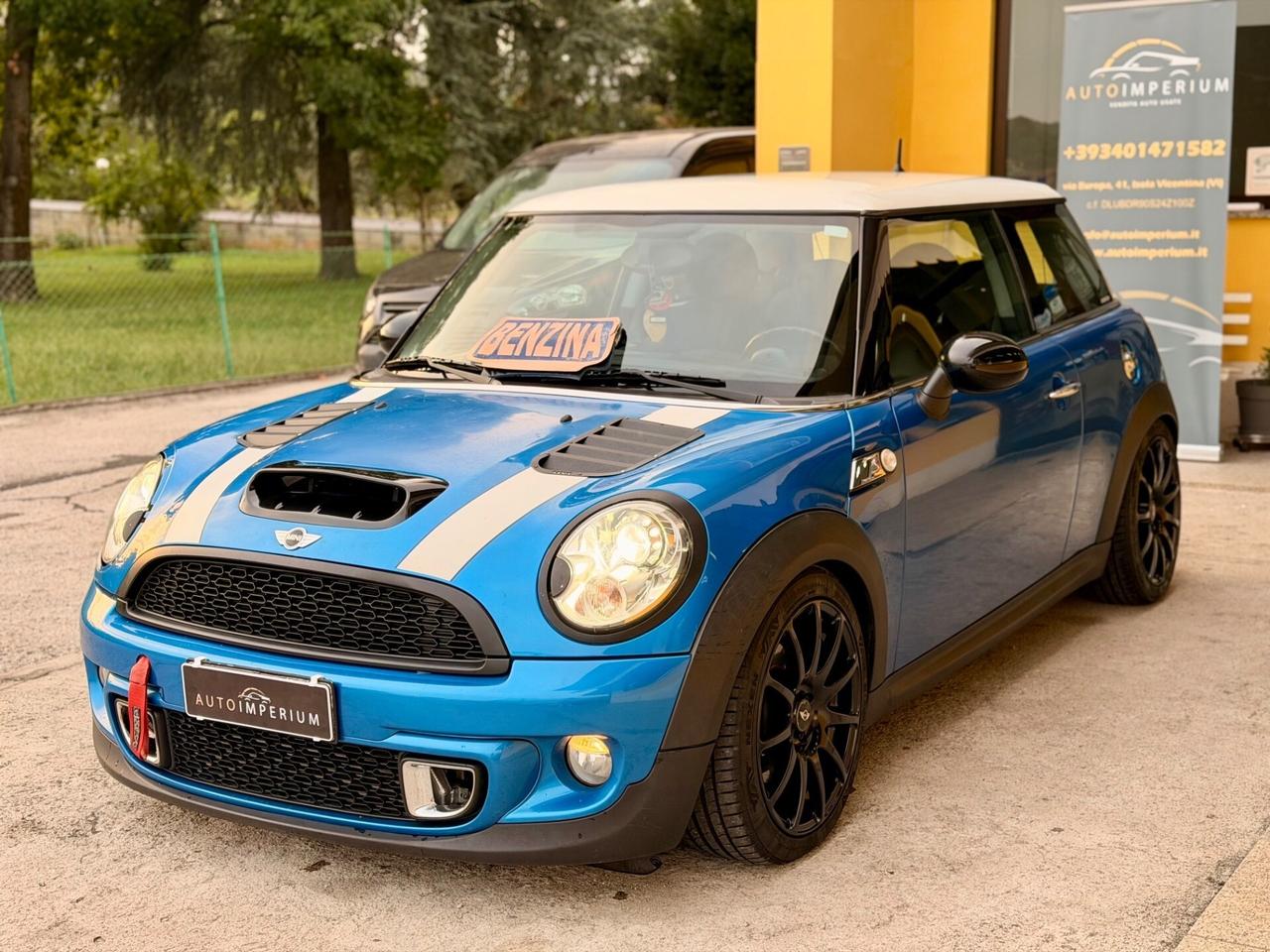 Mini Cooper S 1.6TB 128kw Chili