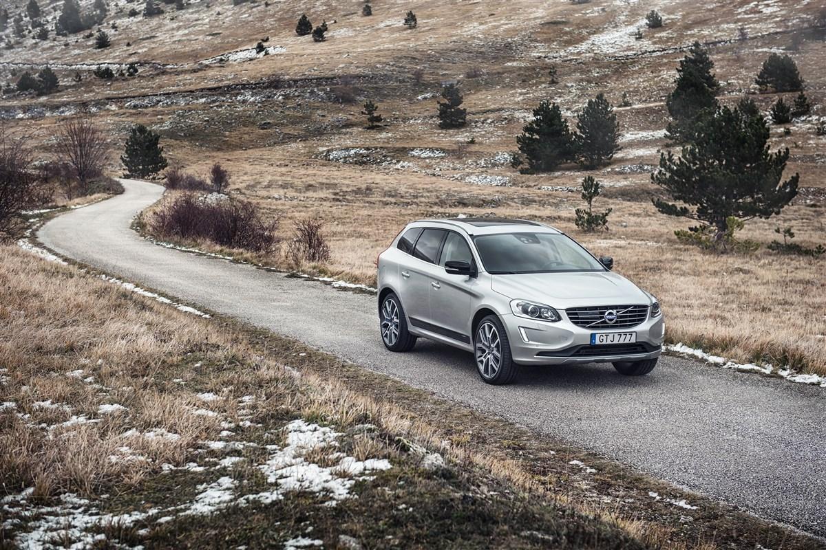 VOLVO XC60 II 2018 XC60 2.0 d4 Business Plus geartronic my20