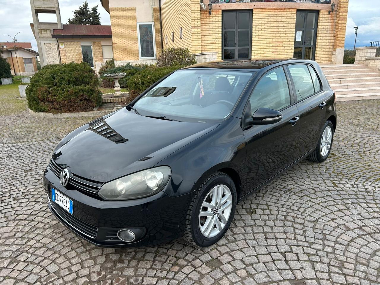 Volkswagen Golf 1.6 TDI DPF 5p. Highline