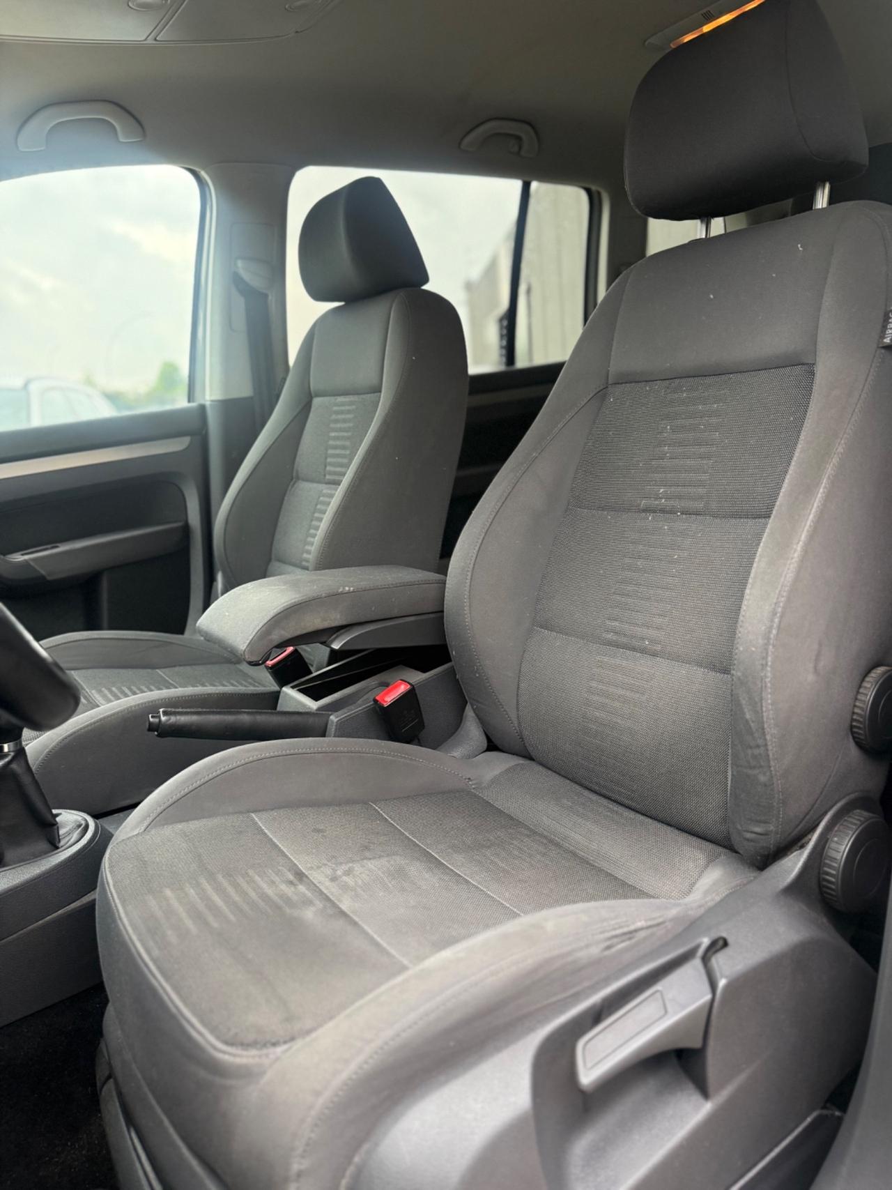 Volkswagen Touran 2.0 TDI DPF Highline
