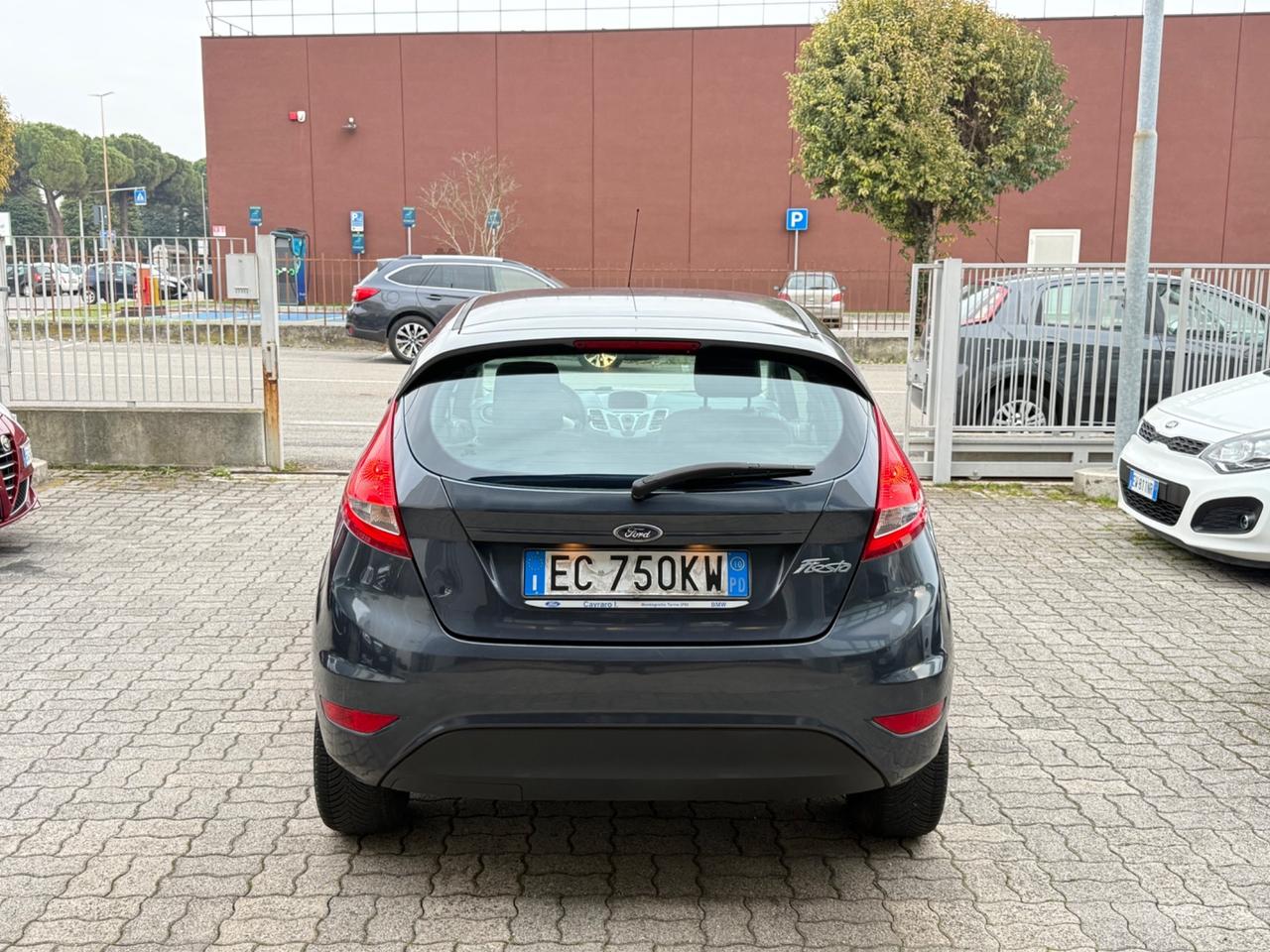 Ford Fiesta 1.4 3 porte Bz.- GPL