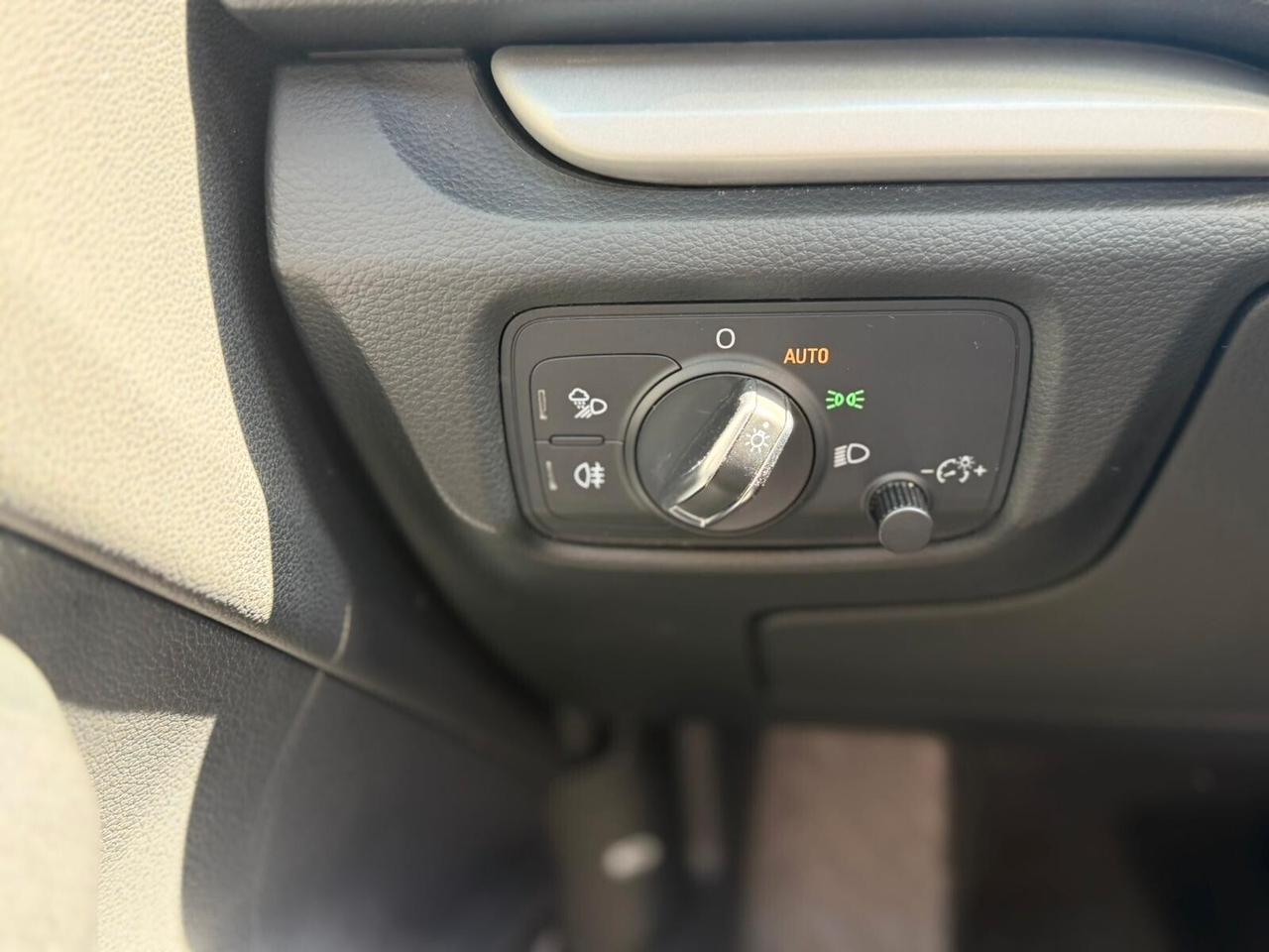 Audi A3 SPB 30 g-tron S tronic Sport 2019