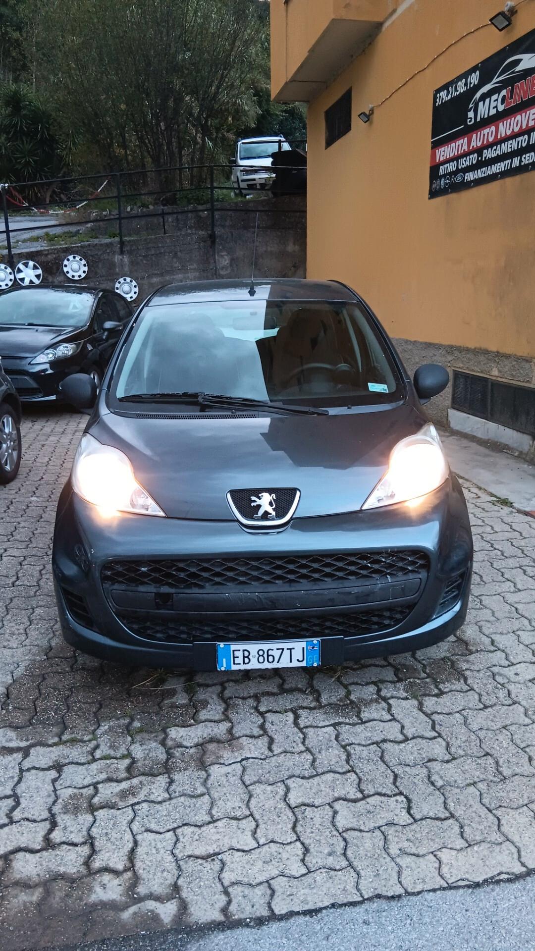 Peugeot 107 1.0 68CV 5p. Plaisir