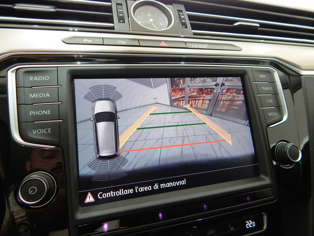 Volkswagen Passat Variant 2.0 TDI Highline 4motion 190cv DSG TETTO-NAVI-PELLE-LED
