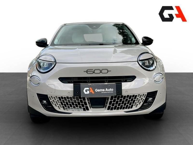 FIAT 600 600 Hybrid 100 CV DCT MHEV La Prima