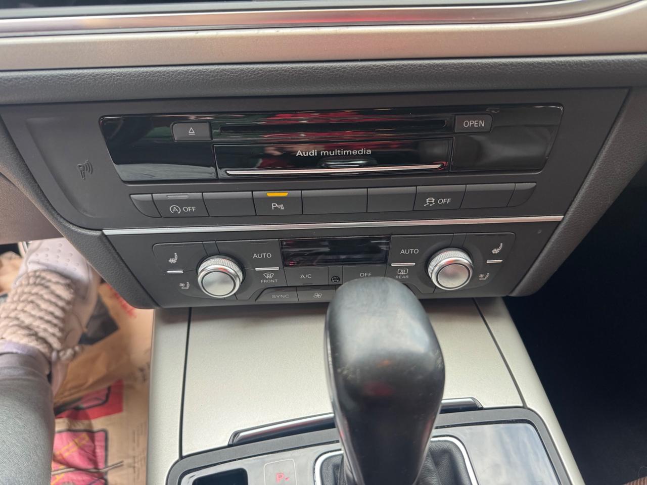 Audi A6 2.0 TDI ultra S tronic Business Plus