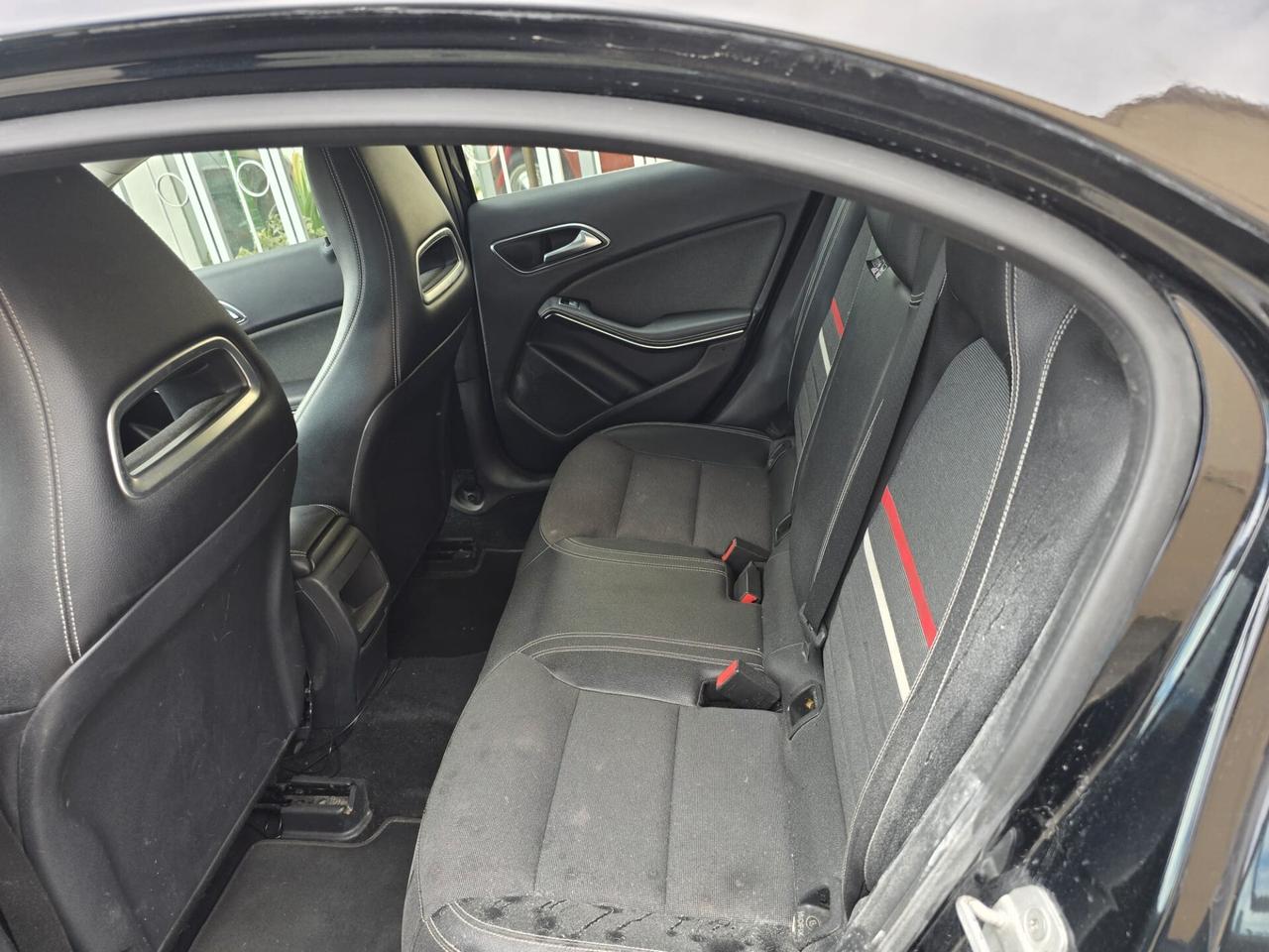 Mercedes-benz A 180 160 d Executive