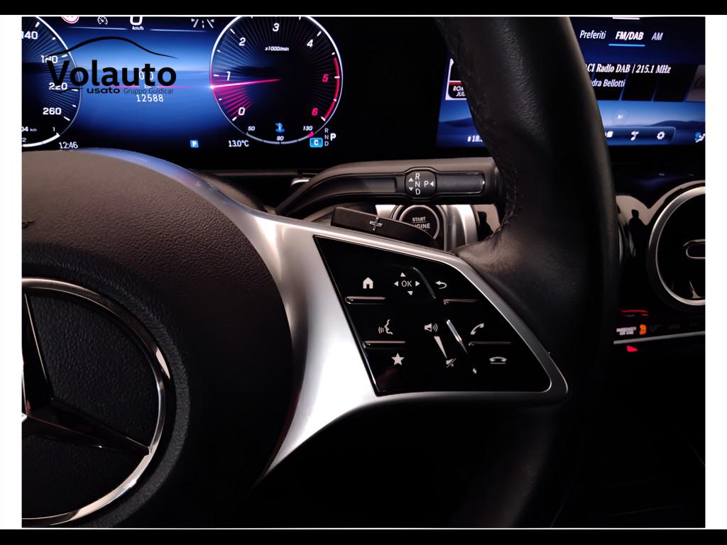 Mercedes-Benz GLB - X247 2023 - GLB 180 d Progressive Advanced auto