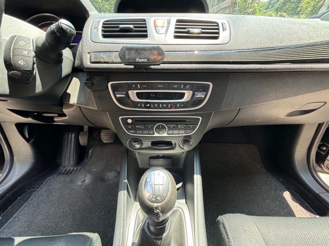 Renault Megane Mégane 1.5 dCi 110CV EDC SporTour Attractive