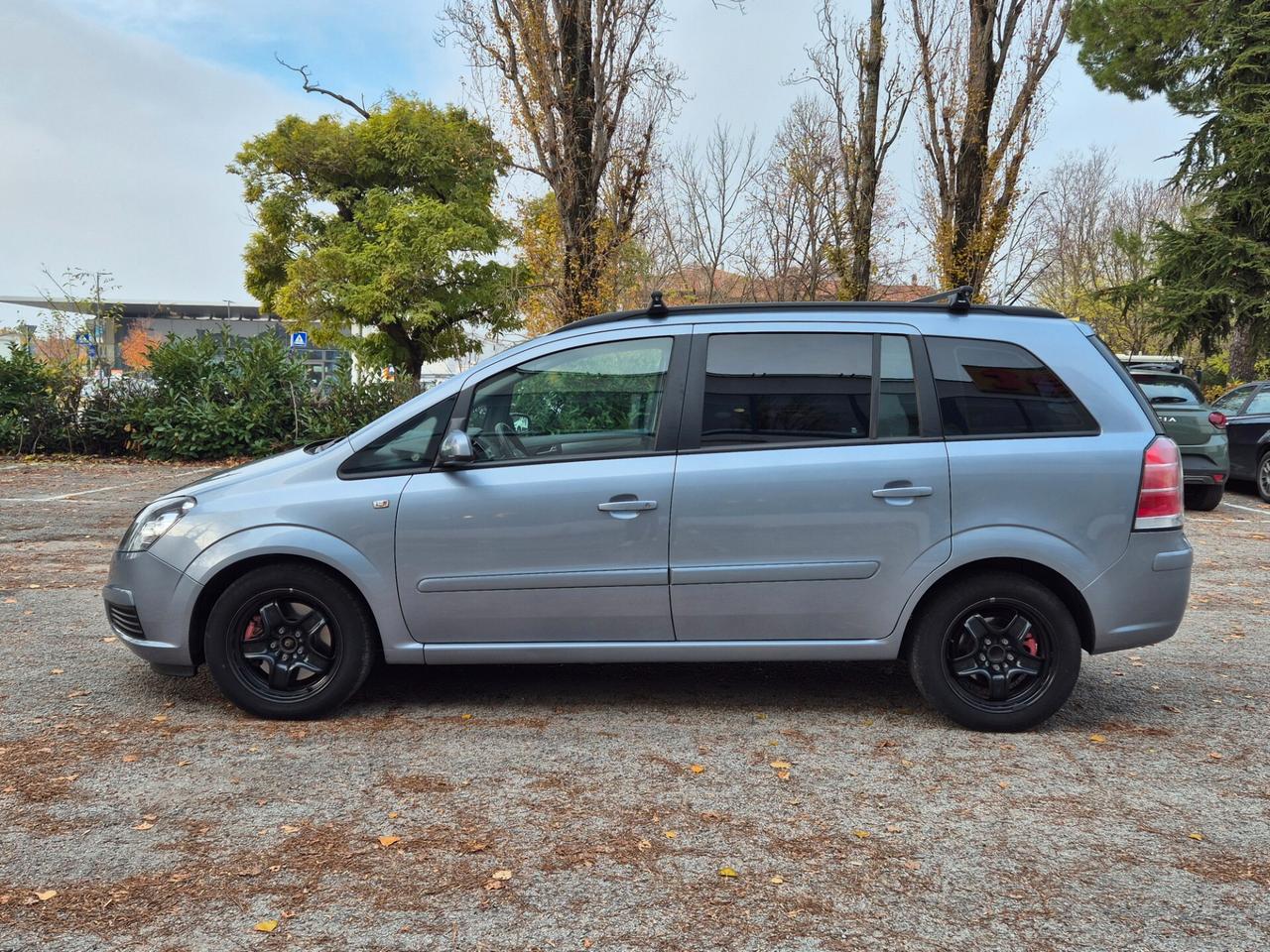 ZAFIRA 7 POSTI GANCIO TRAINO GARANZIA 12 MESI