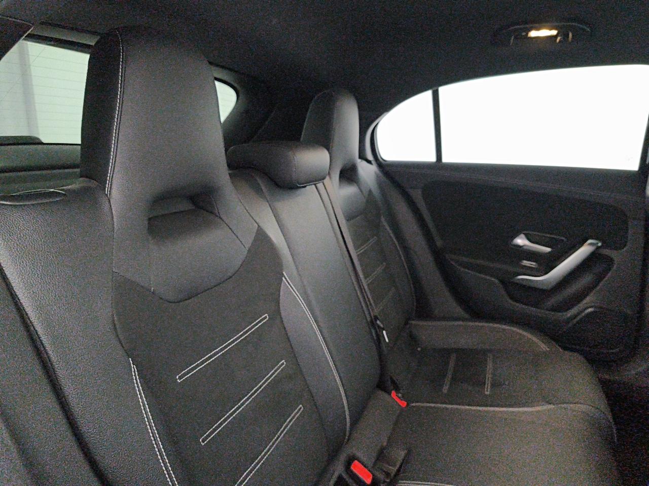 Mercedes Classe A A 180 d Premium Night edition