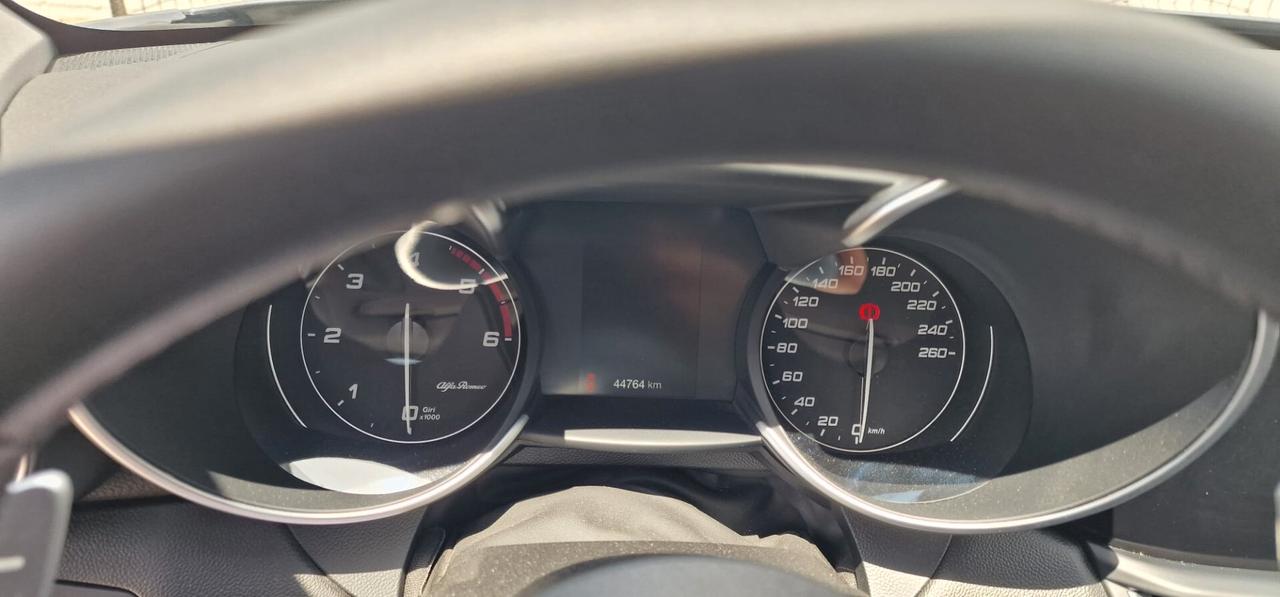 GIULIA 2.2 JTM 180 CV AT8 SPORT EDITION PAERI AL NUOVO