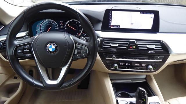 BMW 520 d xDrive Touring Luxury