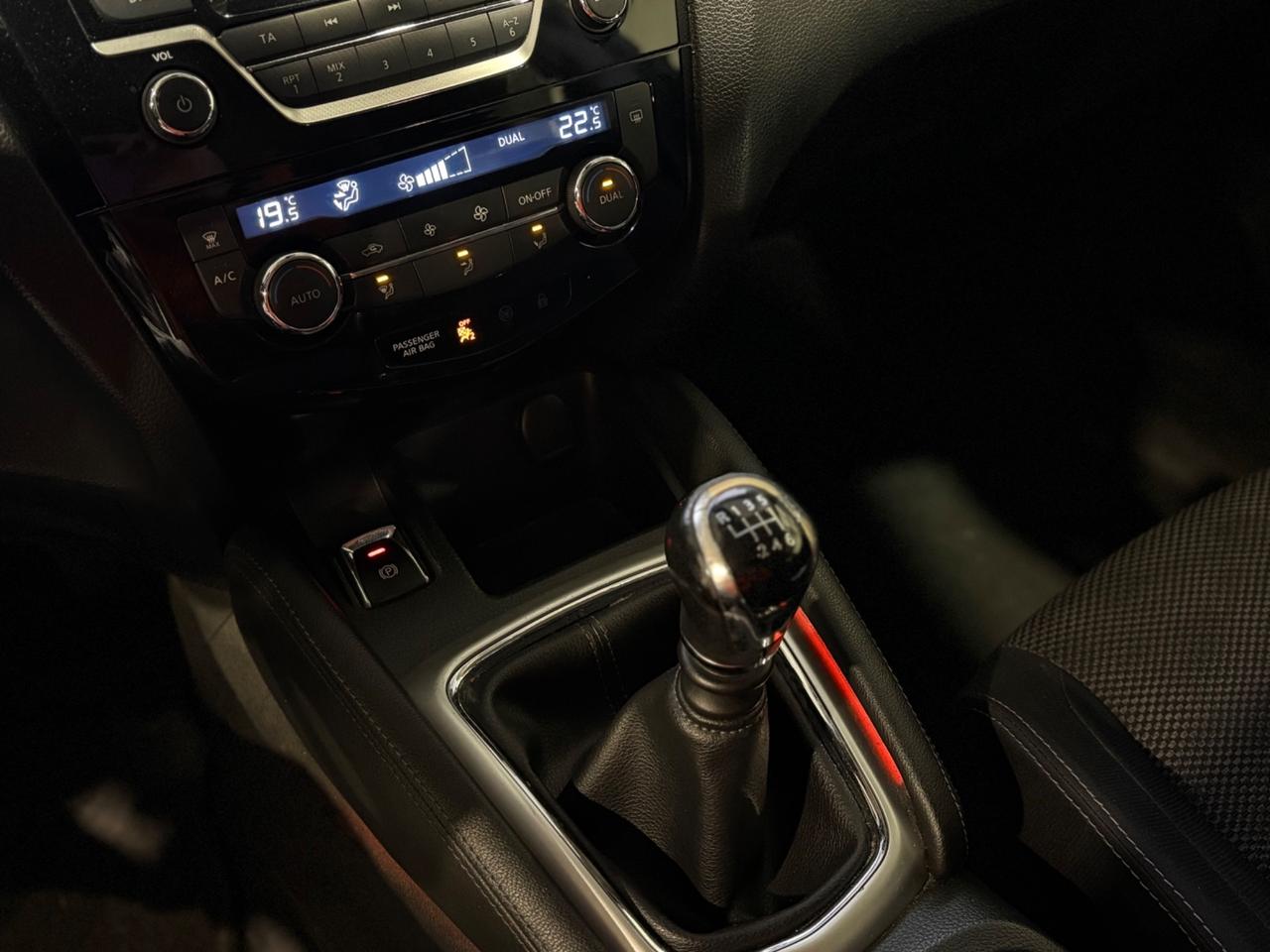 Nissan Qashqai 1.5 dCi DPF Tekna