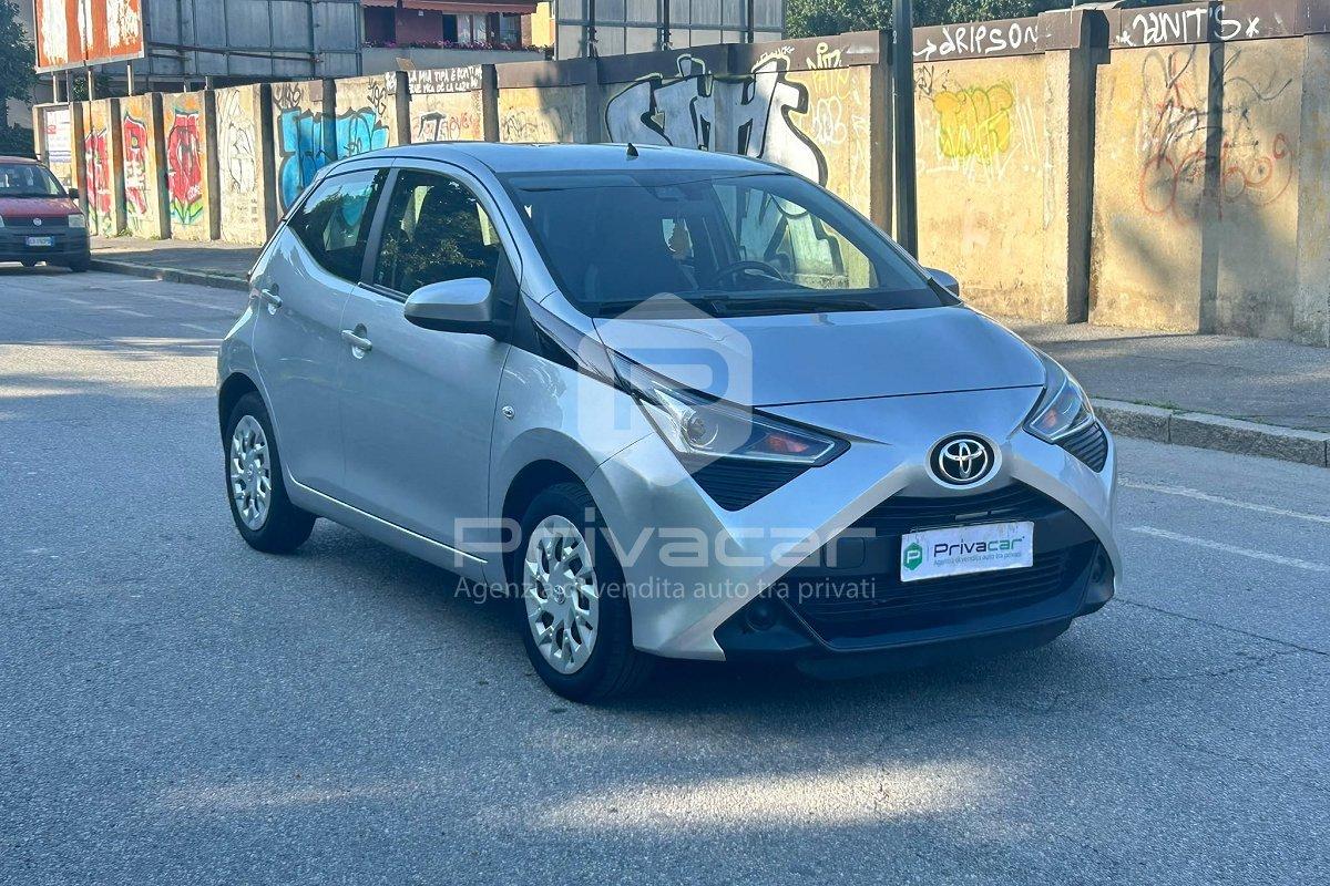 TOYOTA Aygo Connect 1.0 VVT-i 72 CV 5 porte x-cool